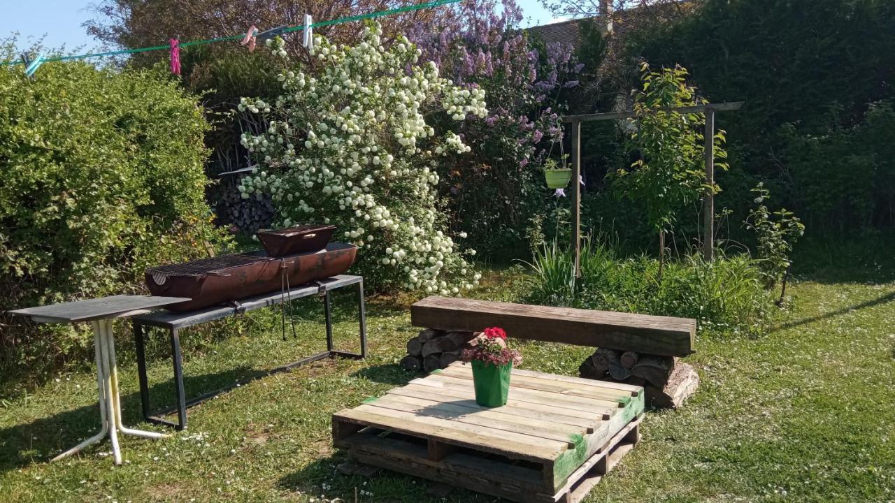B&B Du Cerisier, Diner Sur Demande Noyers  Екстериор снимка